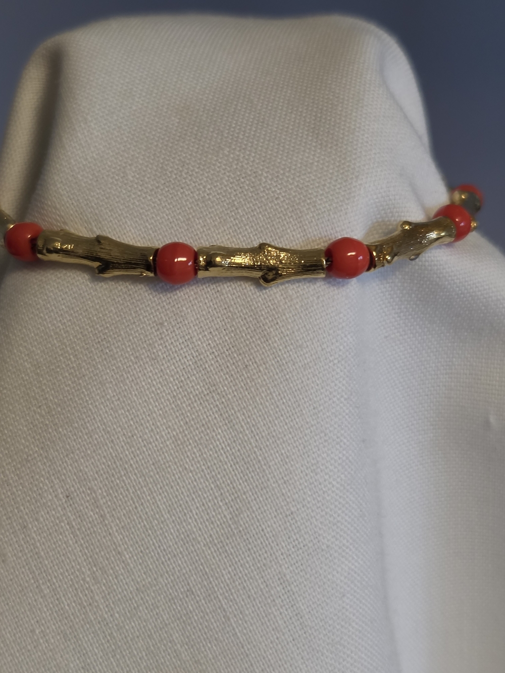 Vtg Monet 7" Gold-Tone Branch with Coral Color Bead Spacers Bracelet